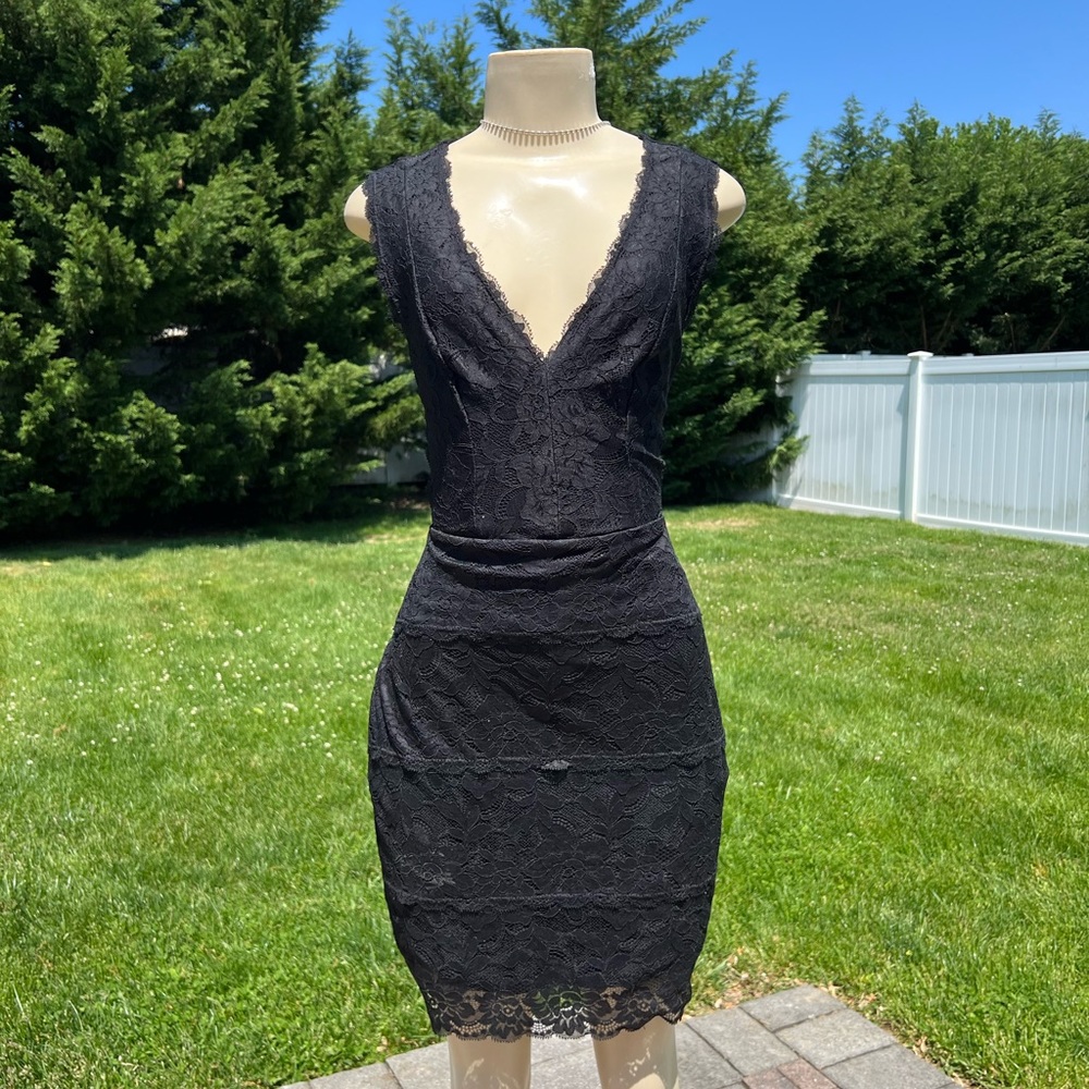 Mini Lace Dress 🖤